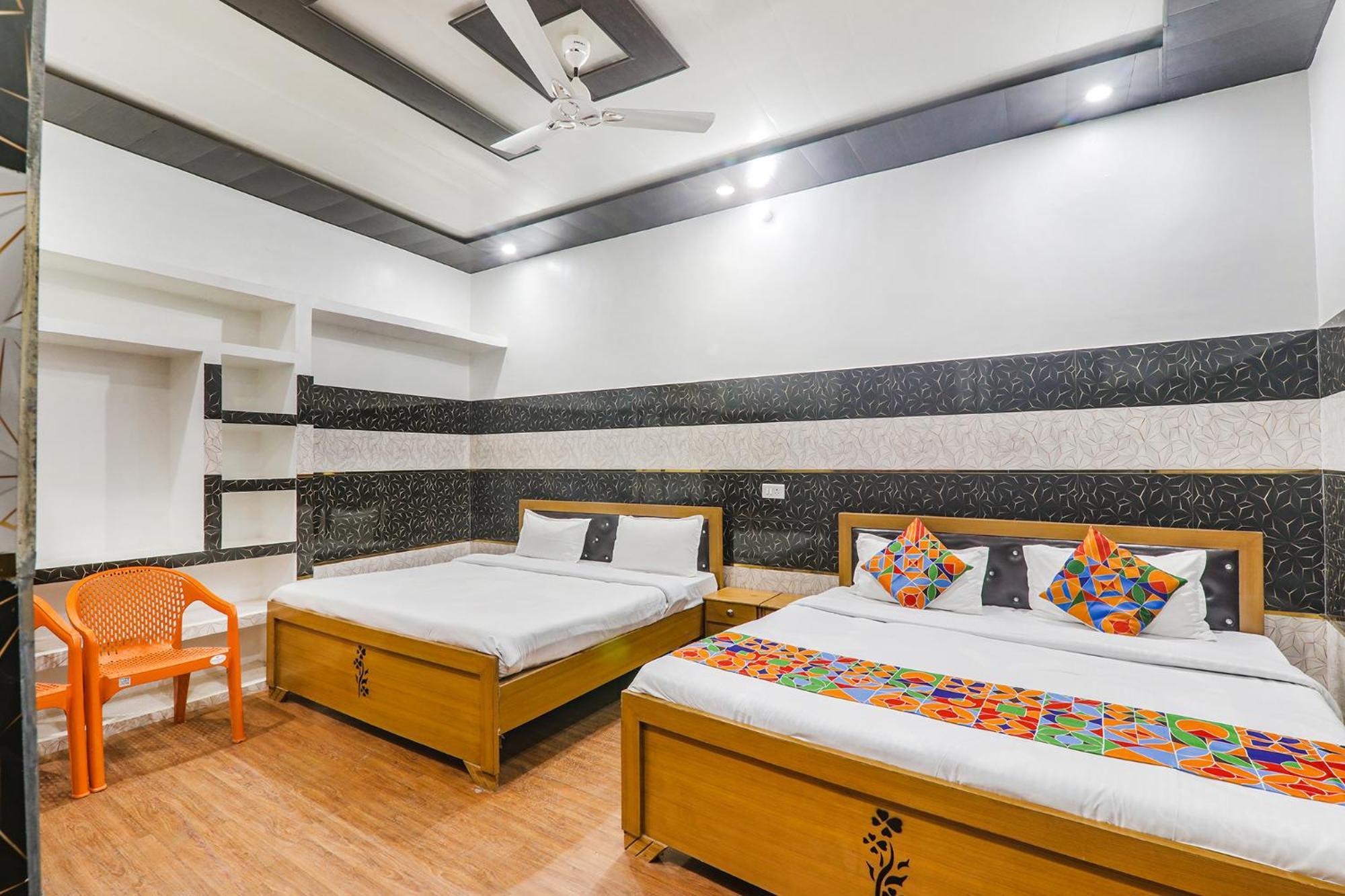 Fabexpress Milan Palace Ayodhya Luaran gambar